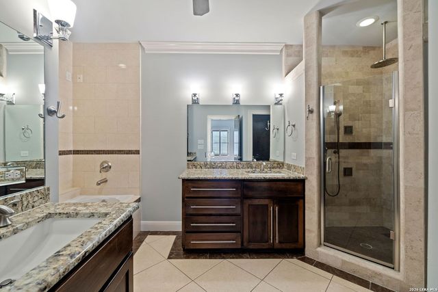 158 Katherine Ct B, San Antonio, TX 78209