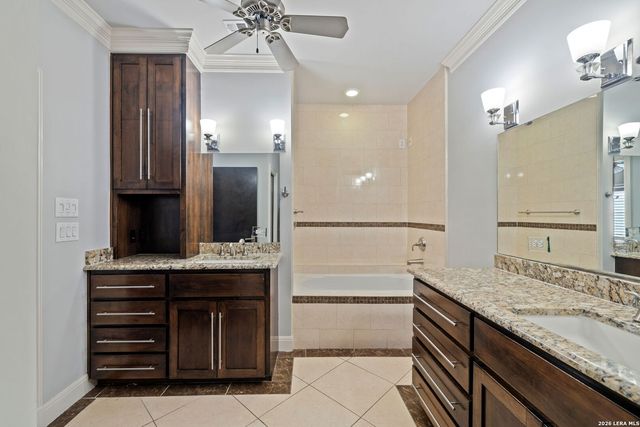 158 Katherine Ct B, San Antonio, TX 78209