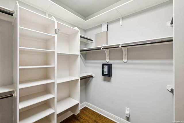 158 Katherine Ct B, San Antonio, TX 78209