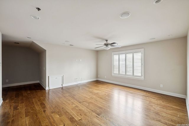 158 Katherine Ct B, San Antonio, TX 78209