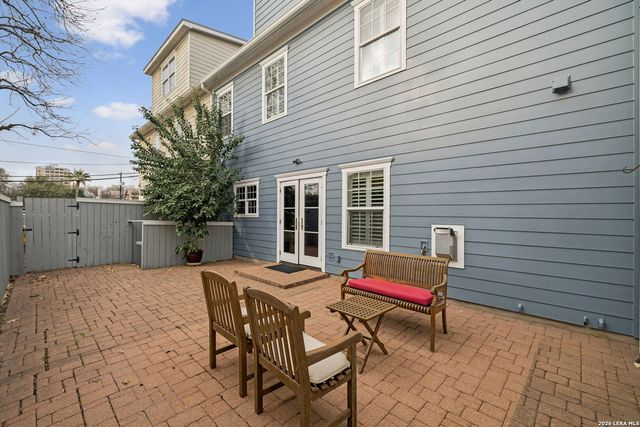 158 Katherine Ct B, San Antonio, TX 78209