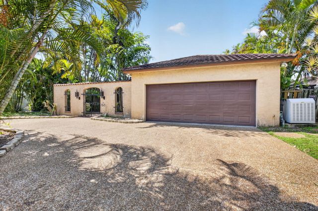 5688 WIND DRIFT Lane, Boca Raton, FL 33433