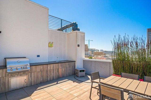 719 Larkin Street 404, San Francisco, CA 94109