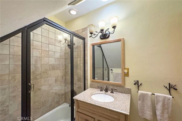 118 E Lane, Lake Arrowhead, CA 92352