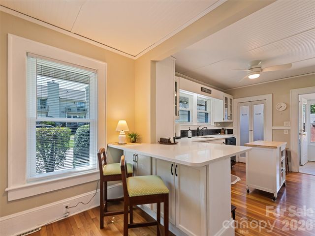 50 Epsom Street, Waynesville, NC 28786