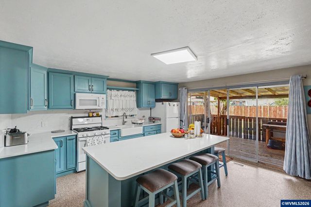 2235 Electric St SE, Salem, OR 97302