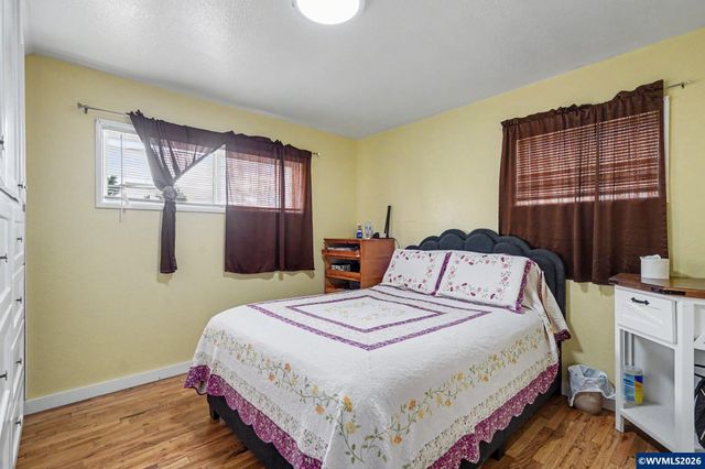 2235 Electric St SE, Salem, OR 97302