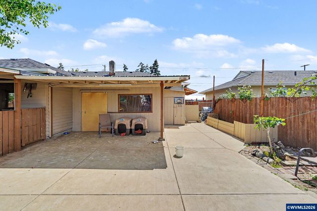 2235 Electric St SE, Salem, OR 97302