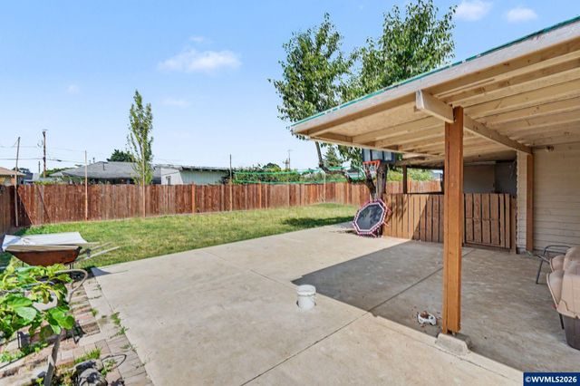 2235 Electric St SE, Salem, OR 97302