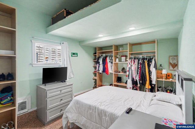 2235 Electric St SE, Salem, OR 97302