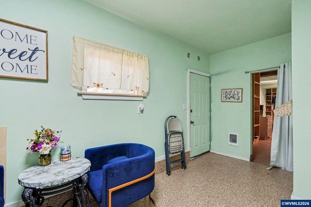 2235 Electric St SE, Salem, OR 97302