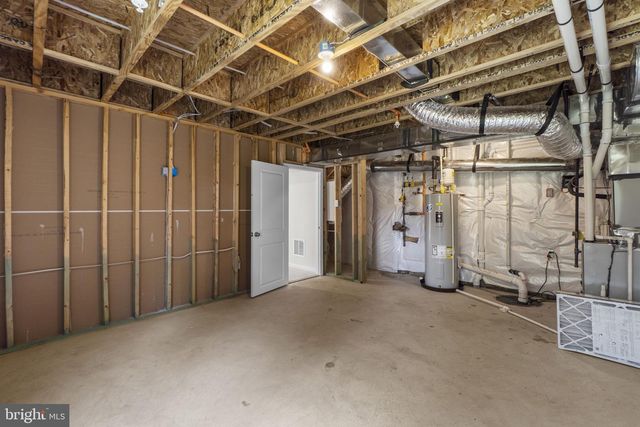 2070 POMONA WAY, Frederick, MD 21702