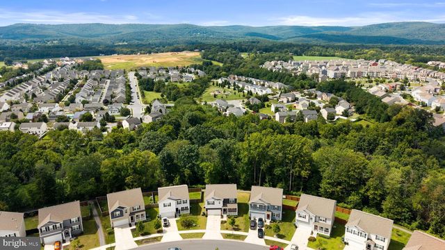 2070 POMONA WAY, Frederick, MD 21702
