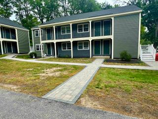 93 Henry Law Ave Unit 87, Dover, NH 03820