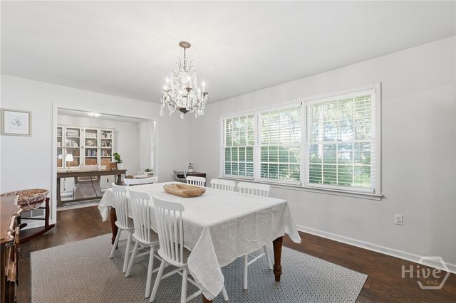 8305 Meadowbrook Road, Savannah, GA 31406