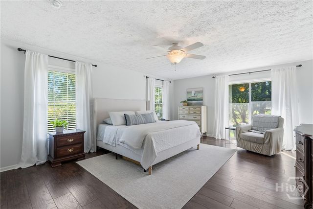 8305 Meadowbrook Road, Savannah, GA 31406