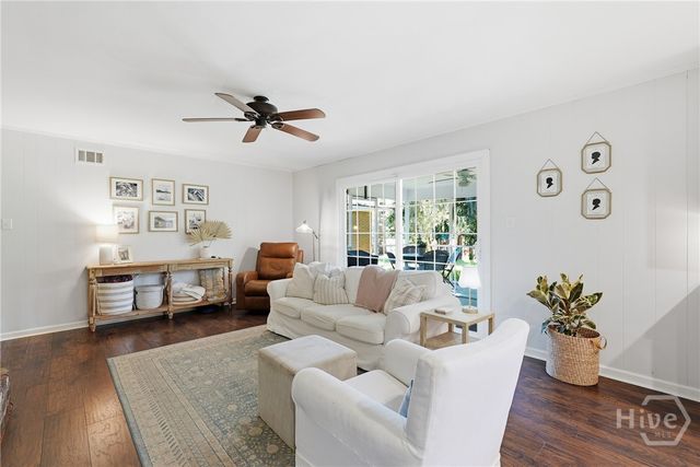 8305 Meadowbrook Road, Savannah, GA 31406