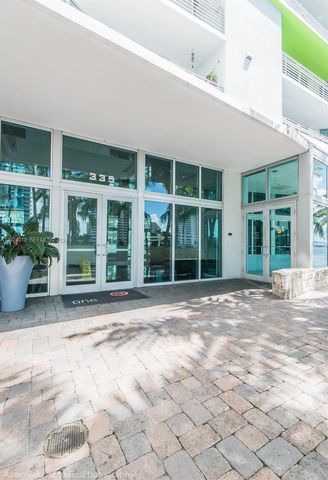 335 S Biscayne Blvd 802, Miami, FL 33131