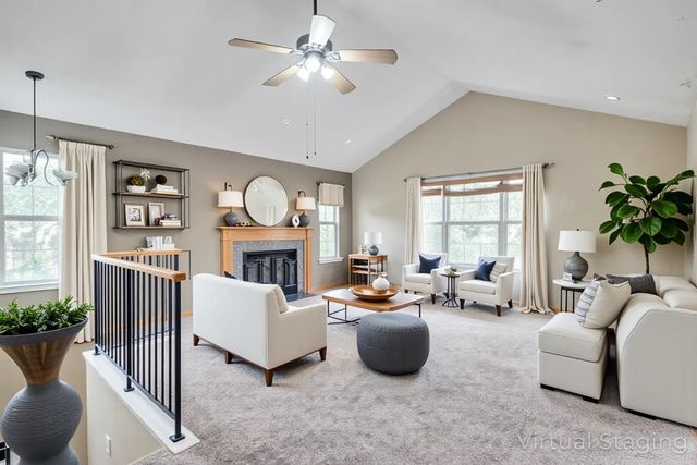 2492 Dickens Drive 2492, Aurora, IL 60503