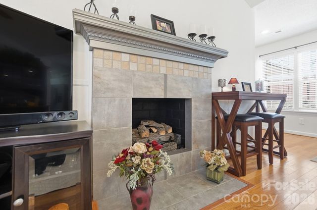 163 Diamond Drive, Mooresville, NC 28117