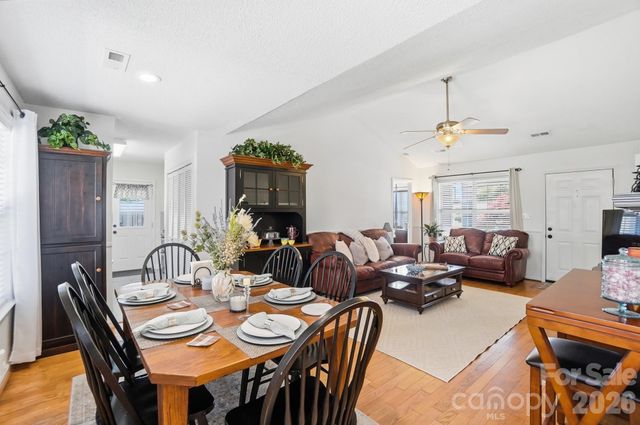 163 Diamond Drive, Mooresville, NC 28117