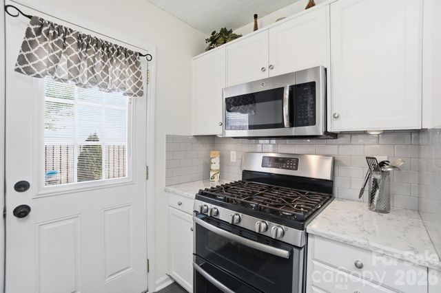 163 Diamond Drive, Mooresville, NC 28117