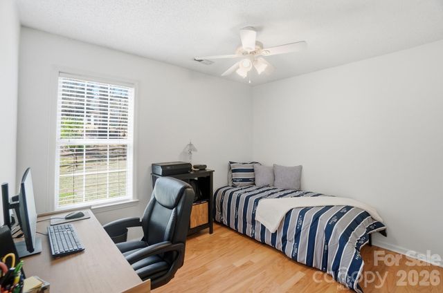 163 Diamond Drive, Mooresville, NC 28117