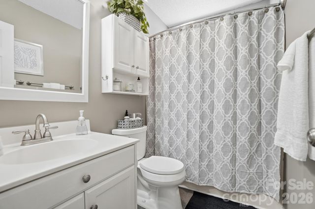 163 Diamond Drive, Mooresville, NC 28117