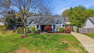 163 Diamond Drive, Mooresville, NC 28117
