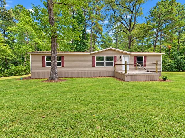 235 Red Oak, Onalaska, TX 77360