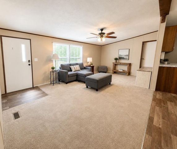 235 Red Oak, Onalaska, TX 77360