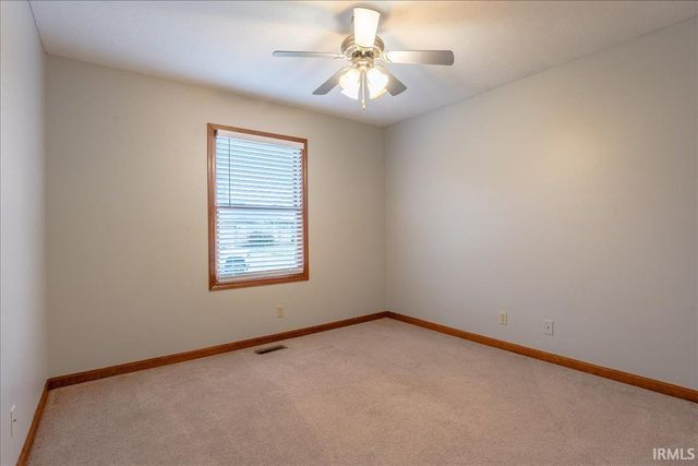 6021 Yosemite Drive, Newburgh, IN 47630