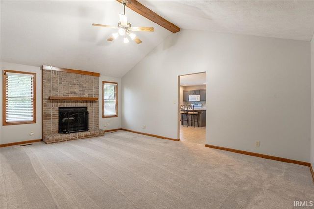 6021 Yosemite Drive, Newburgh, IN 47630
