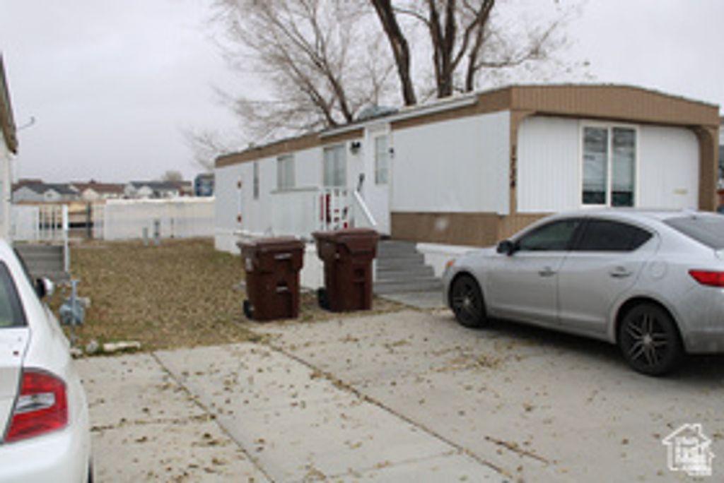 1734 N 210 E ##36, Tooele, UT 84074 — photo 2
