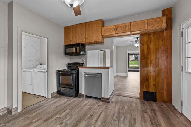 807 W WISCONSIN AVENUE, Kaukauna, WI 54130