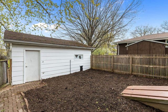 807 W WISCONSIN AVENUE, Kaukauna, WI 54130