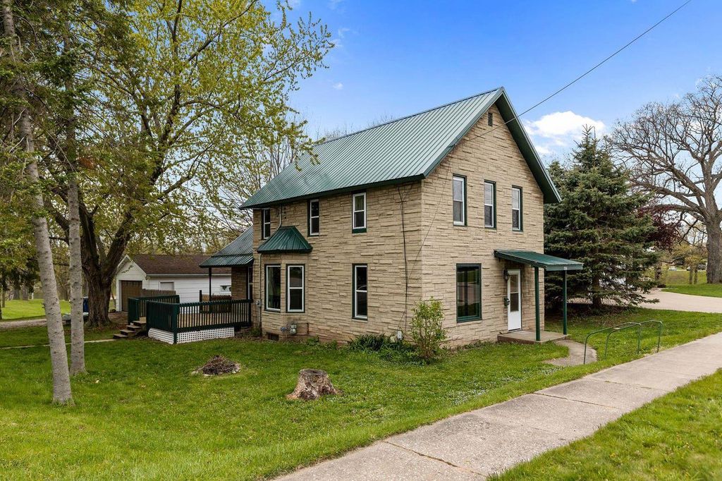 807 W WISCONSIN AVENUE, Kaukauna, WI 54130