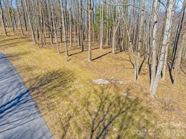 0 East Garden Trail 16, Hendersonville, NC 28792