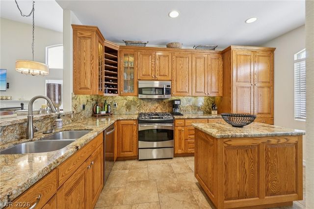 1755 Tanner Circle, Henderson, NV 89012