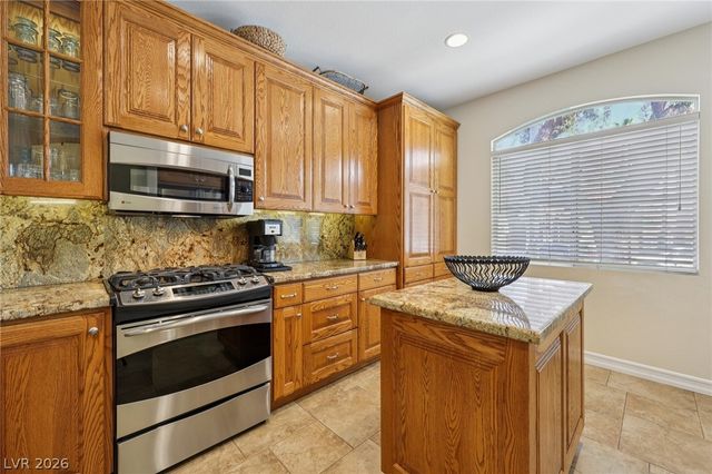 1755 Tanner Circle, Henderson, NV 89012