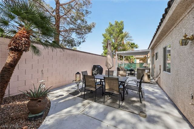 1755 Tanner Circle, Henderson, NV 89012