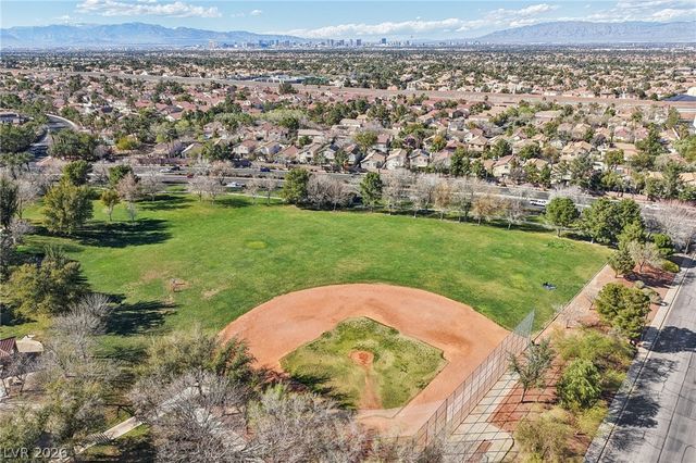 1755 Tanner Circle, Henderson, NV 89012