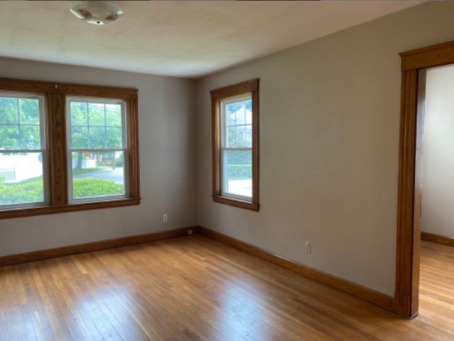 244 Union St 1, Millis, MA 02054