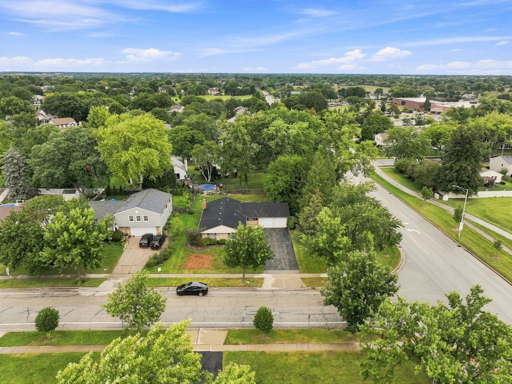 1600 Cambourne Lane, Schaumburg, IL 60194 — photo 2