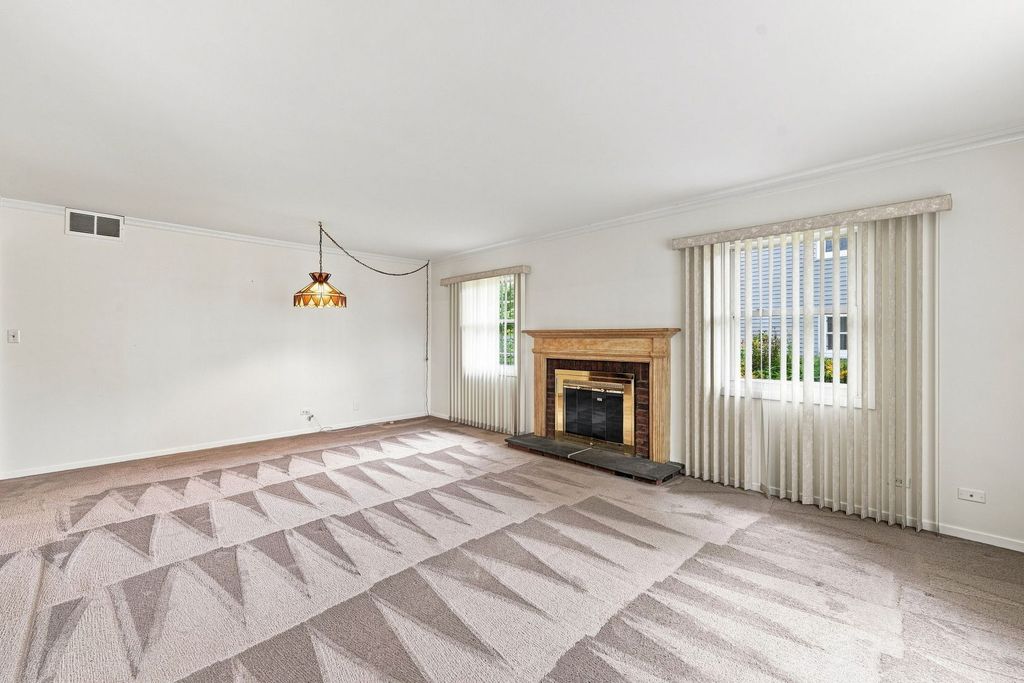1600 Cambourne Lane, Schaumburg, IL 60194 — photo 5