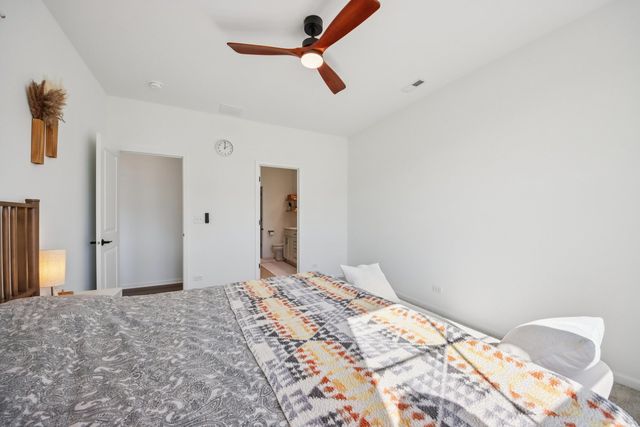 714 Alberta Avenue, Oswego, IL 60543