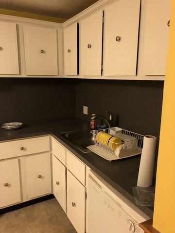 15 Wildwood St 16, Dracut, MA 01826