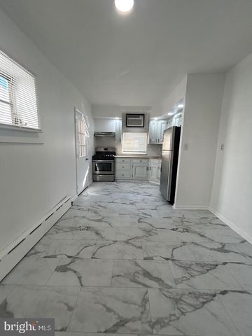 120 TREE ST, Philadelphia, PA 19148