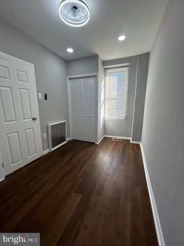 120 TREE ST, Philadelphia, PA 19148