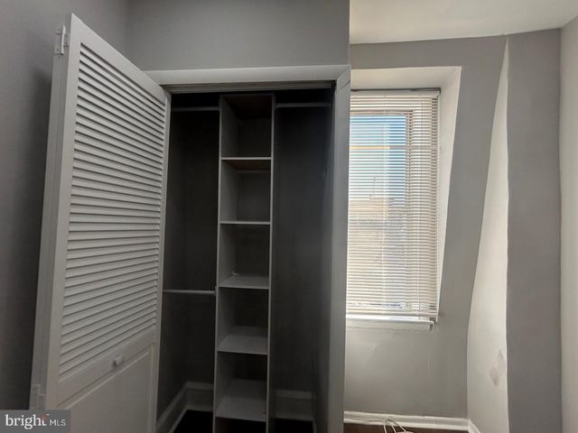 120 TREE ST, Philadelphia, PA 19148
